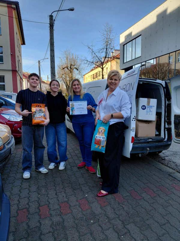 Zbiórka dla schroniska RAFIK w Bolesławiu